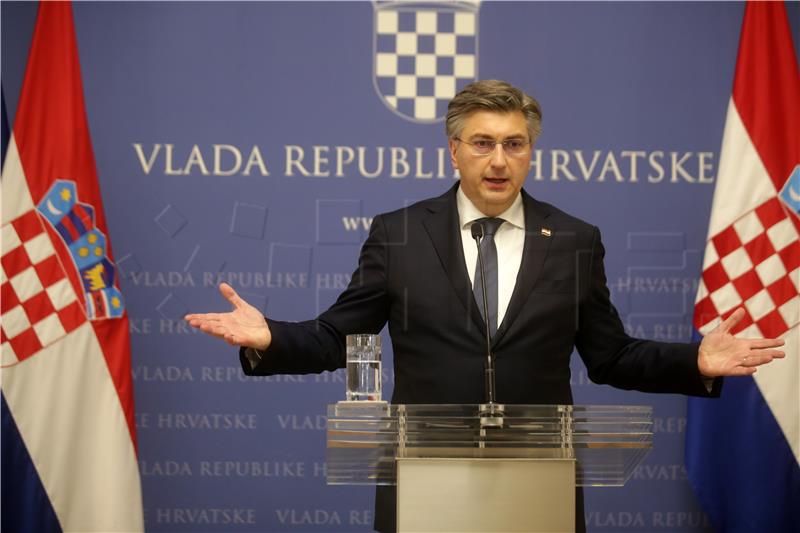 Konferencija predsjednika Vlade RH Andreja Plenkovića u Banskim dvorima