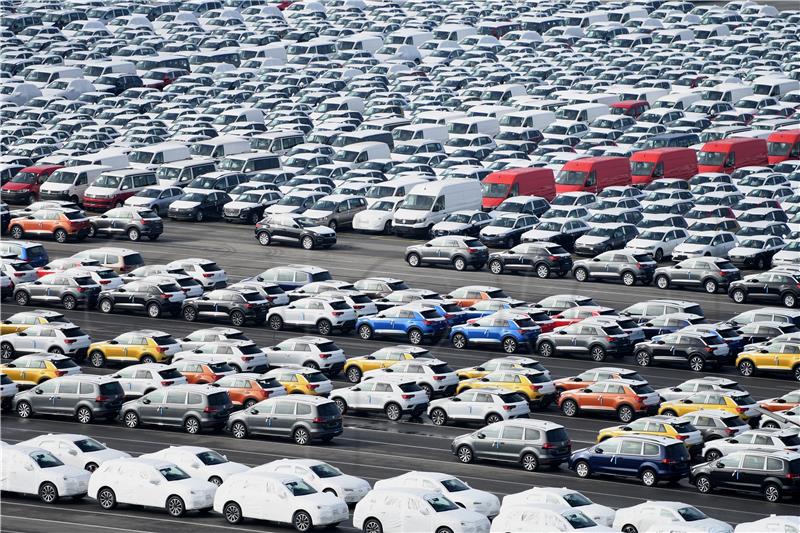 Decline in new car demand in Croatia deeper than EU average