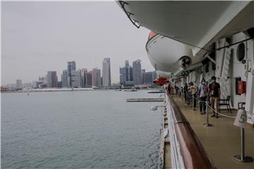 SINGAPORE PHOTO SET CRUISE SHIP PANDEMIC COVID-19 CORONAVIRUS