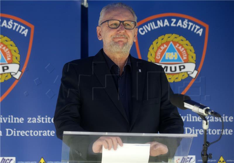 Bozinovic: Lifting epidemiological ban on trading Sunday possibly in two weeks