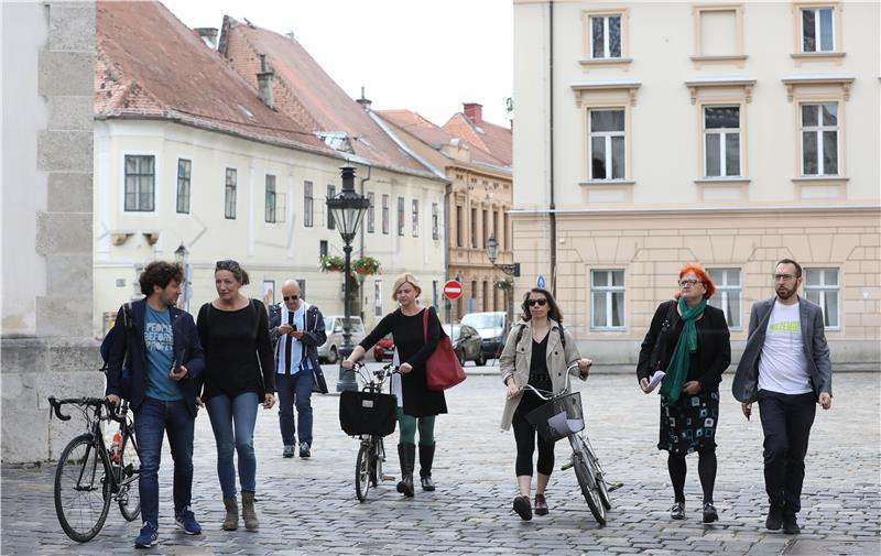 Konferencija za medije stranaka grada Zagreba o problemima u obnovi nakon potresa