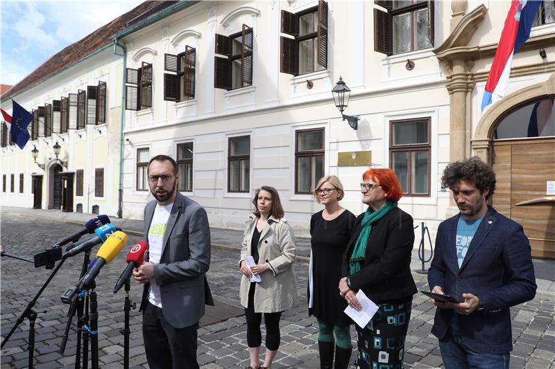 Konferencija za medije stranaka grada Zagreba o problemima u obnovi nakon potresa