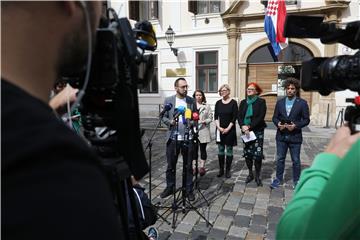 Konferencija za medije stranaka grada Zagreba o problemima u obnovi nakon potresa