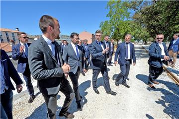 Zadar - Plenković uručio četiri ugovora za EU projekte