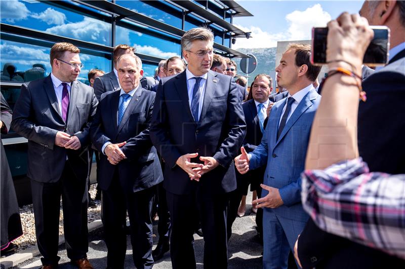 PM opens newly built Galenski analytical laboratory