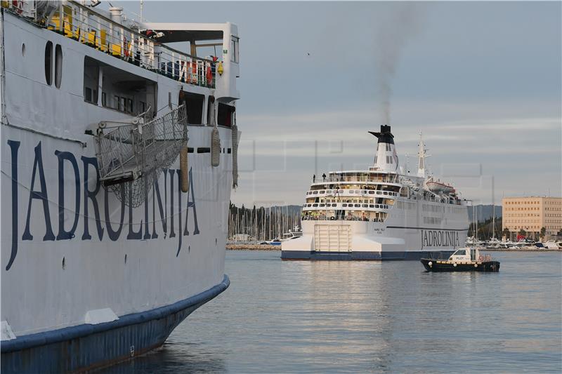 Split-Dalmatia SDP welcomes deferral of seasonal ferry price rise