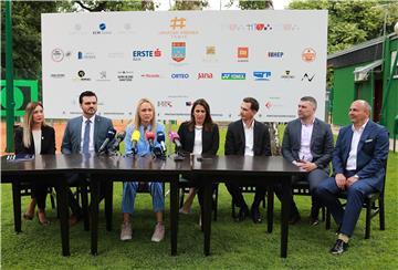 Tiskovna konferencija Donne Vekić