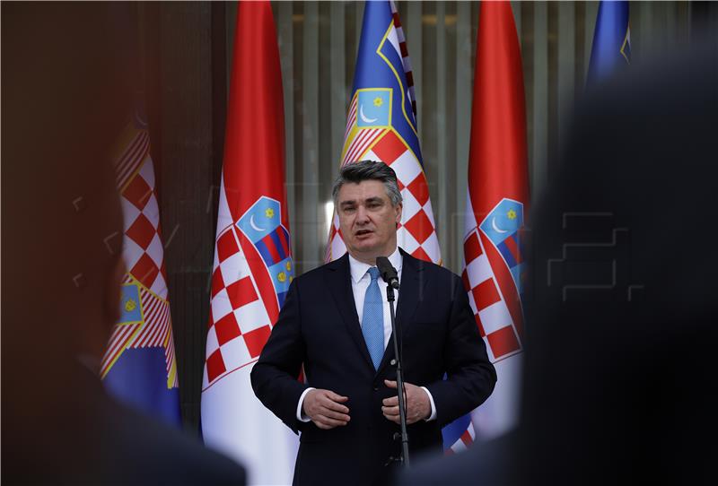 Milanović: Hrvatska vojska je dio hrvatske tradicije