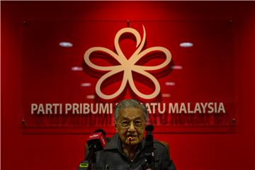 MALAYSIA POLITIC PARTIES MAHATHIR