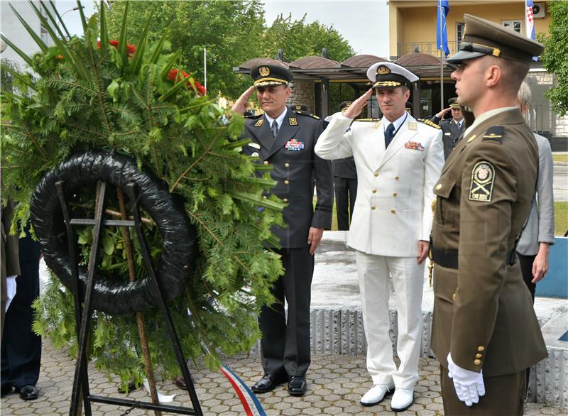 U Karlovcu obilježen Dan Hrvatske kopnene vojske