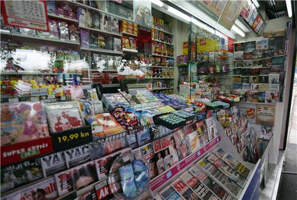 Newspaper editions down by 25%, advertisements drop by 50%