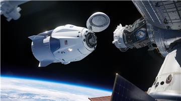 Kapsula SpaceX-a s dvojicom astronauta pristala na ISS