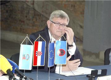 Obersnel: Plenković ozbiljno narušio trodiobu vlasti