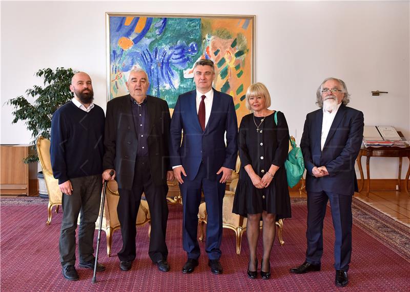 President Milanovic talks migrant crisis with Croatian Helsinki Committee delegation