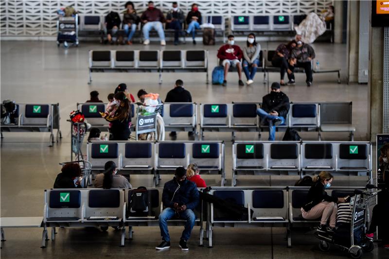 IATA: Zrakoplovne kompanije snizile cijene kako bi potaknule rast prometa