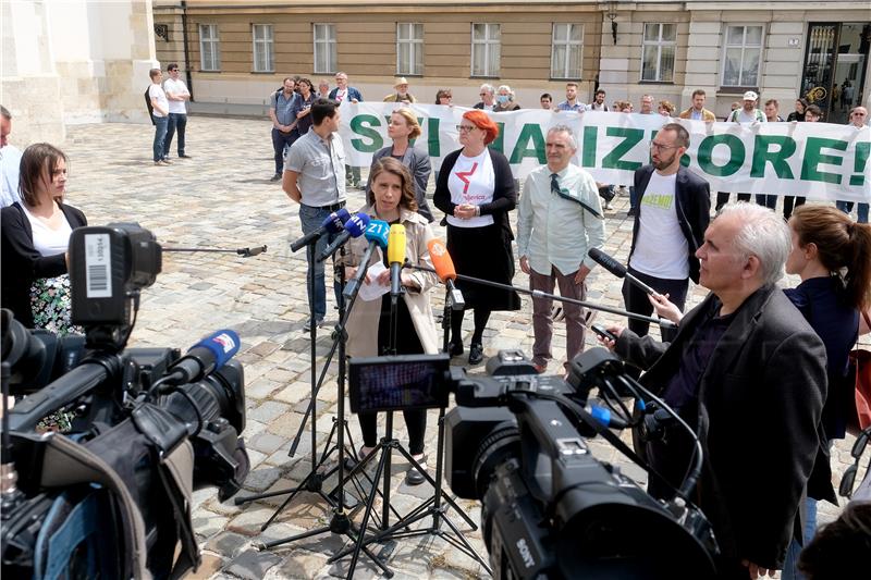 Konferencija za medije koalicije Možemo!