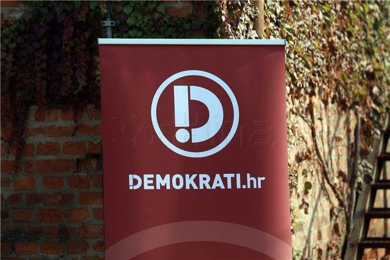 Demokrati: Ustaški poklič konačno treba trajno zabraniti