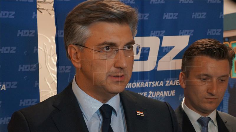 Plenković u Prelogu: Maksimalni angažman za dobivanje povjerenja građana na izborima