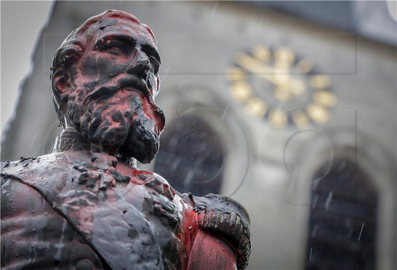 BELGIUM LEOPOLD II STATUE REMOVAL