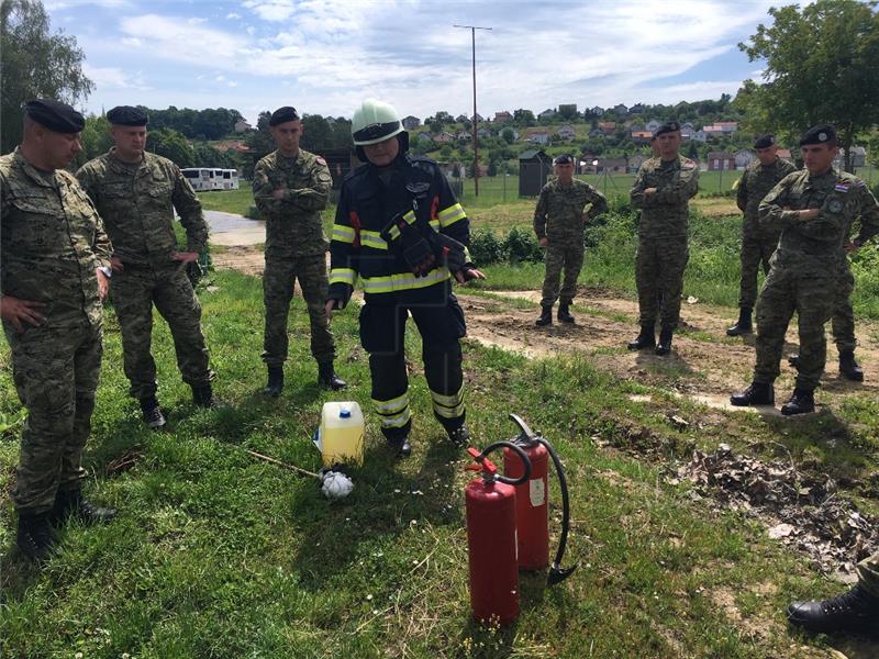 Sokolovi sudjelovali u protupožarnoj obuci s vatrogasnim postrojbama