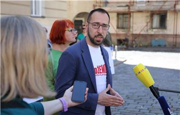 Konferencija za medije o zakonu o obnovi Zagreba