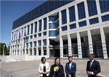 Konferencija za medije političkih stranaka FOKUS i Pametno