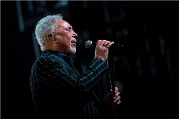 Tom Jones napunio 80