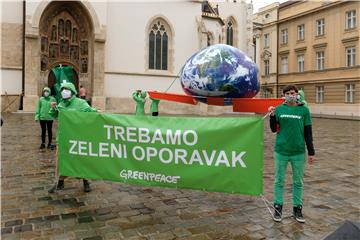 Greenpeace ispred Hrvatskog sabora