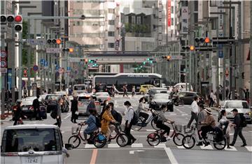 Japan savjetuje skidanje maski kad god je moguće zbog vrućina