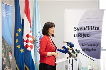 Ministrica Divjak obišla novi aneks FMTU u Iki