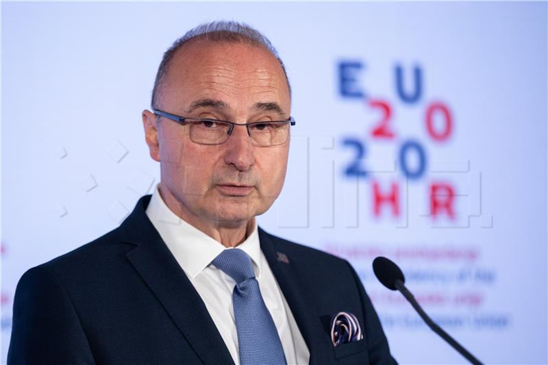 FM says Croatia condemns any act of provocation that hurts ties with Hungary