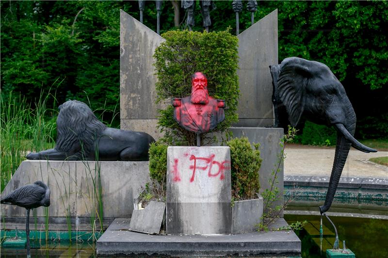 BELGIUM LEOPOLD II STATUE REMOVAL