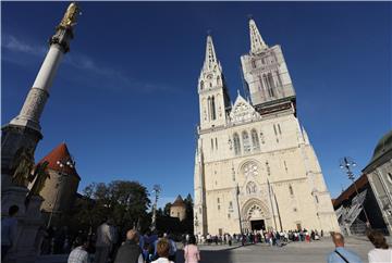 Mons. Mijo Gorski predvodio euharistijsko slavlje na Tijelovo