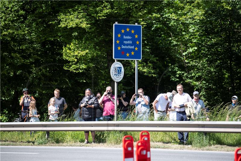 Njemačka od ponedjeljka ukida kontrole na granicama