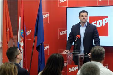 Bernardić: U SDP-u odsad potpuni rodni paritet