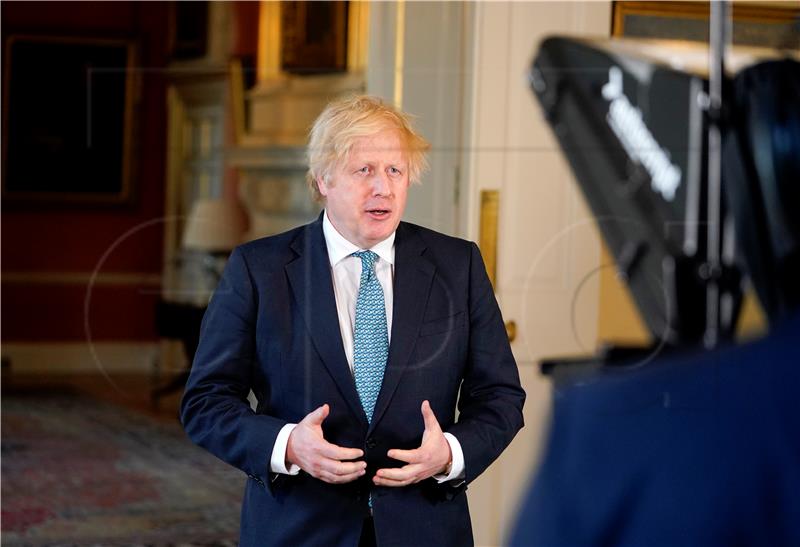 Johnson želi što prije putovanja Britanaca u Francusku i Španjolsku bez ograničenja