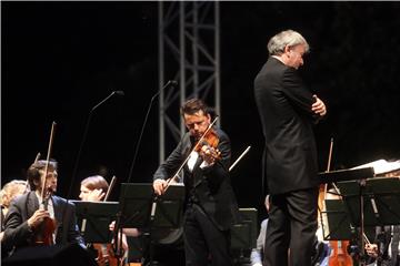 Zagrebačka filharmonija u Vukovar dovela Charlie Chaplina i Fil(m)harmoniju