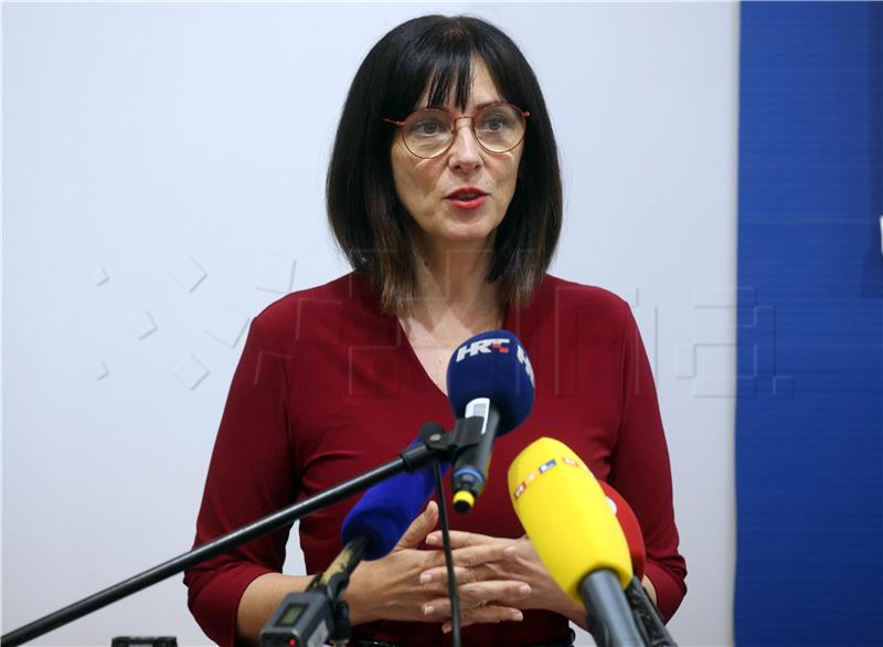 Divjak appalled by Skoro's and Raspudic's statements about abortion