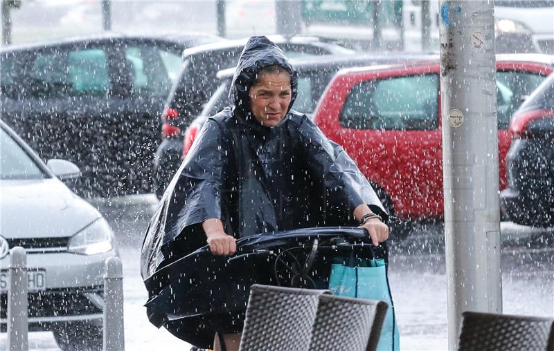 Ljetni pljusak u Zagrebu