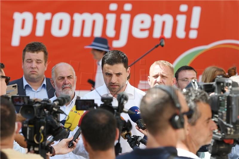 RESTART coalition holds election rally in Split