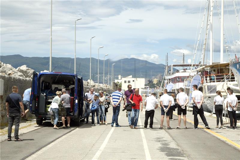 Iz riječke luke isplovilo prvih šest turističkih brodova na kružna putovanja