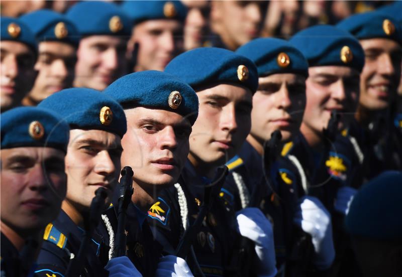 RUSSIA WWII VICTORY MILITARY PARADE