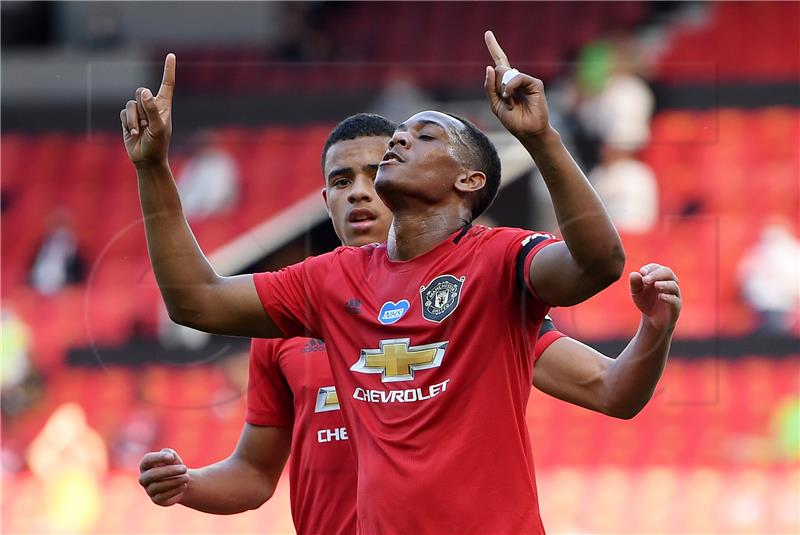 Engleska: Martialov 'hat-trick' u pobjedi Manchester Uniteda