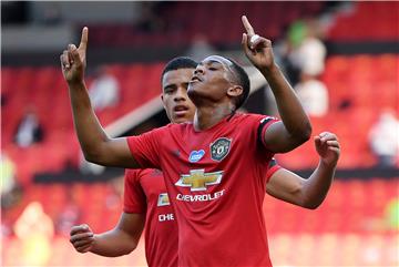 Engleska: Martialov 'hat-trick' u pobjedi Manchester Uniteda