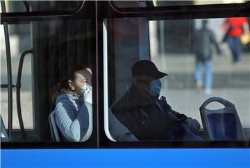 Grad Zagreb počeo dijeliti besplatne maske