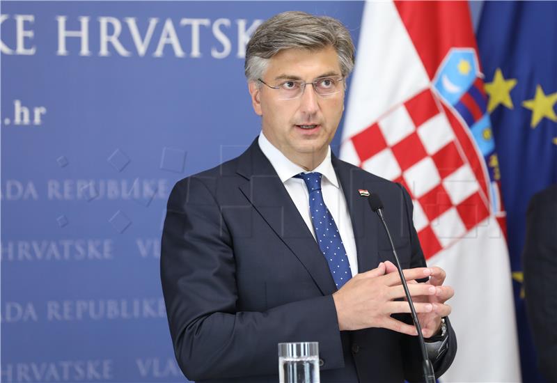 Plenković najavio potporu za skraćeno radno vrijeme do 2.000 kn mjesečno