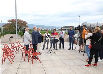 Konferencija za medije Demokrata i Hrvatskih laburista