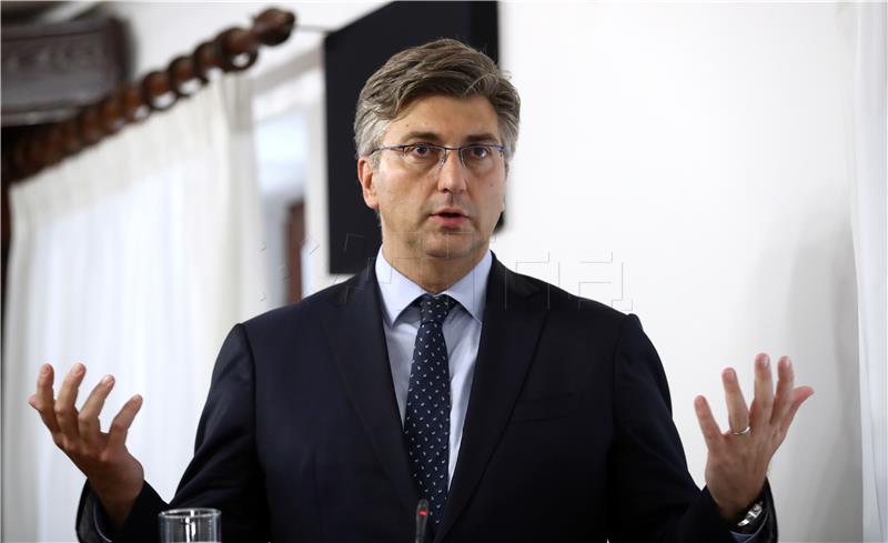 Plenković o Vladinim projektima u Istri  