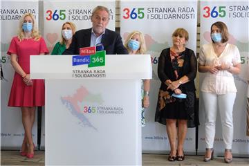 Konferencija za medije Stranke rada i solidarnosti