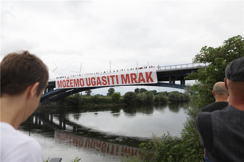 Tiskovna konferencija i akcija zeleno lijeve koalicije